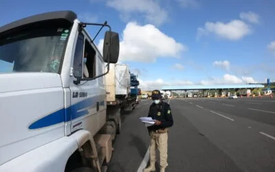 Operação cargas indivisíveis: VIABAHIA apoia PRF em fiscalização a veículos pesados