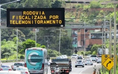 VIABAHIA realiza, neste domingo (24/11), substituição de Painel de Mensagem Variável na BR-324