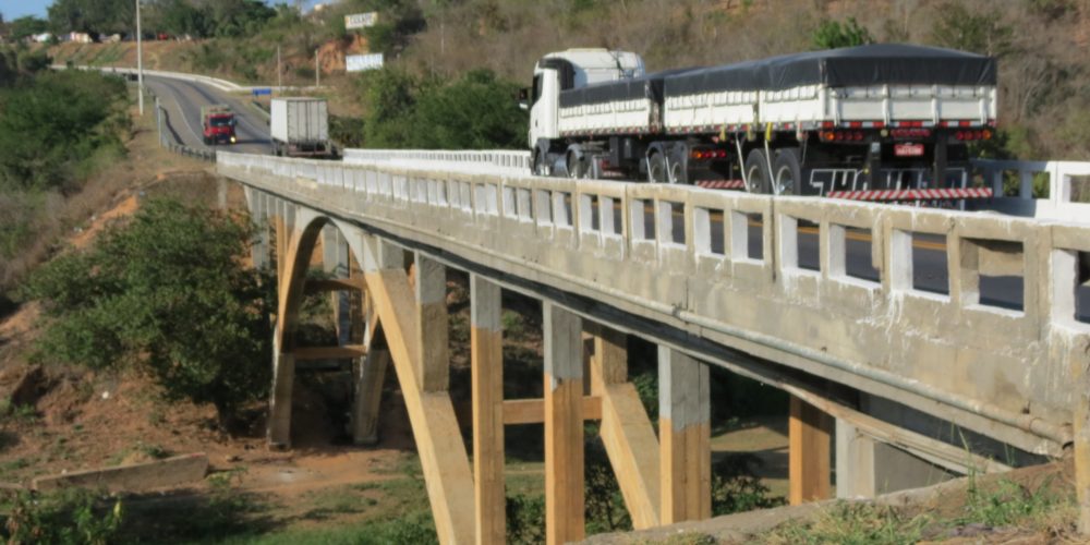VIABAHIA inicia AMANHÃ (31/07) nova fase de reparos em ponte sobre o rio Pardo, em Cândido Sales