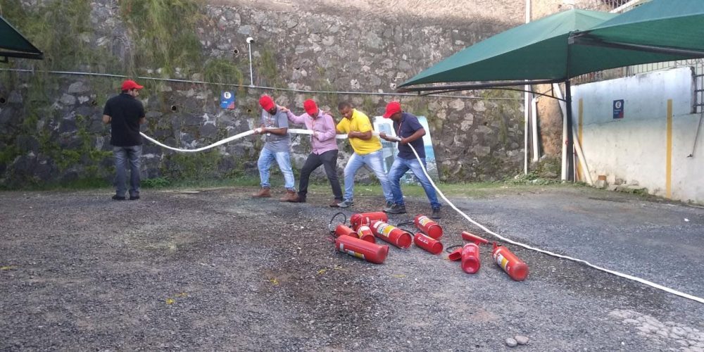 VIABAHIA promove Treinamento da Brigada de Incêndio nos municípios de Jequié, Amélia Rodrigues e Salvador